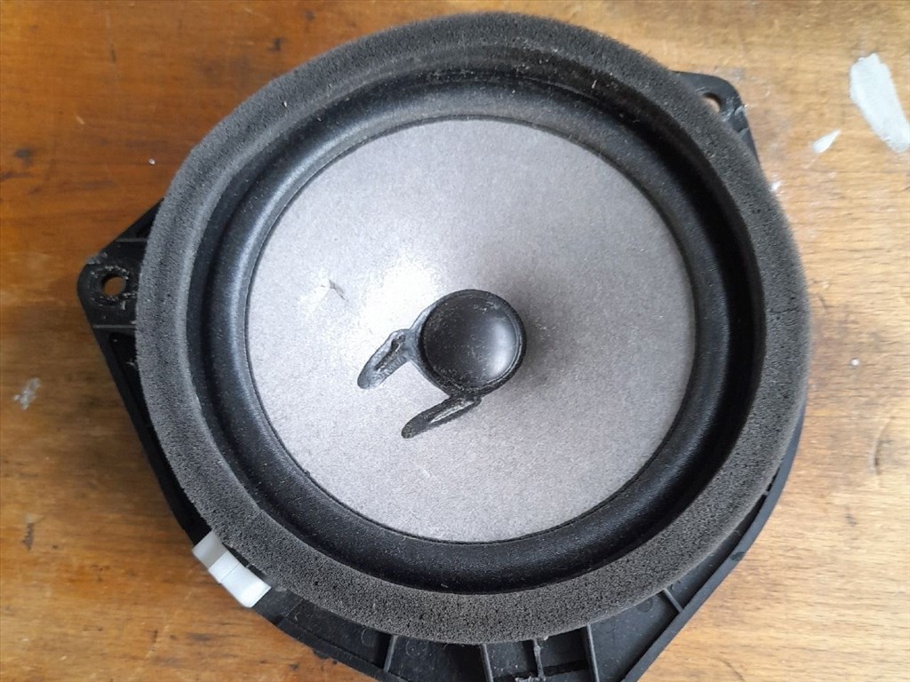TOYOTA COROLLA Verso ZDE12_, CDE12_ Bal első Hangszóró (05689) 1. kép