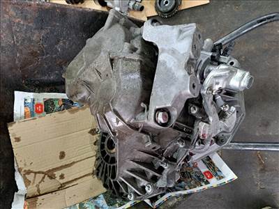 CHEVROLET ORLANDO J309 Váltó (Mechanikus) (37447) R--1011485070, F40, 13248571