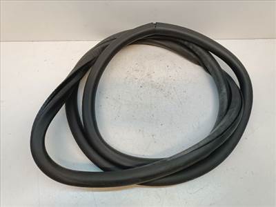 VW JETTA Jobb első Gumikéder