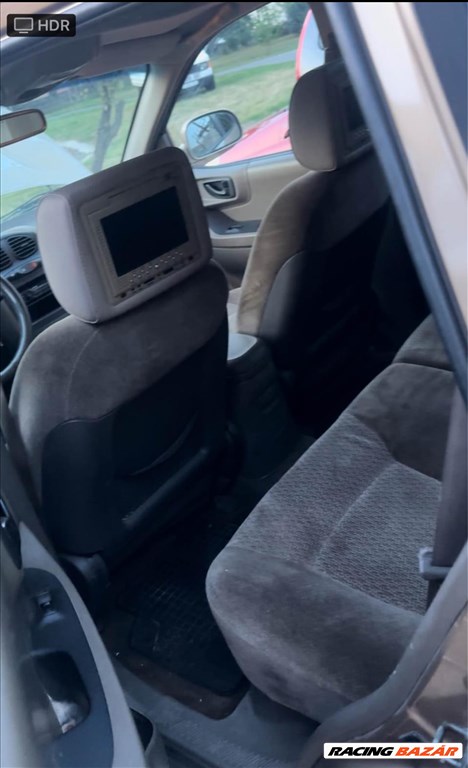 Eladó Hyundai Santa Fé 2.0 CRDi 4WD (1991 cm³, 113 PS) 9. kép