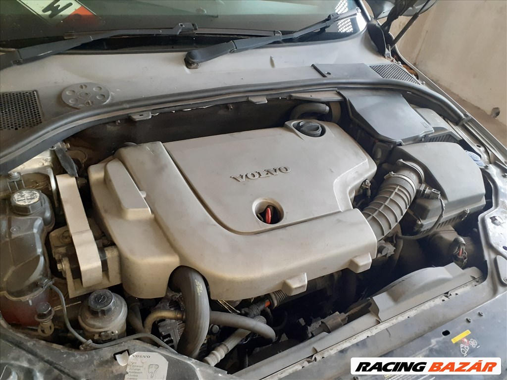 Volvo XC70 II V70 III S80 II 2007-2010 2.4 D5 185LE komplett motor 1. kép