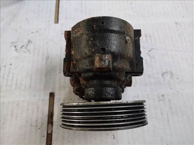 RENAULT ESPACE III JE0_ Szervó Szivattyú Szíjtárcsa (33622) 7700431713