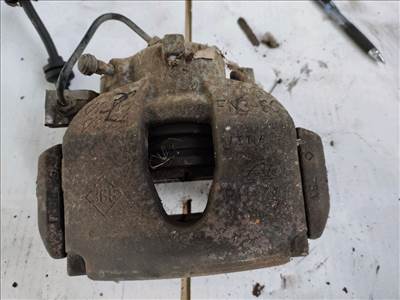 RENAULT ESPACE IV JK0/1_ Jobb első Féknyereg Munkahengerrel (33876) FN360