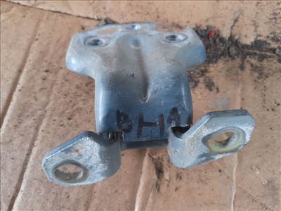 HYUNDAI TRAJET FO Bal hátsó Alsó Zsanér (45681)