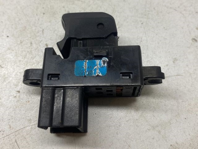 NISSAN NOTE Bal hátsó Ablakemelő Kapcsoló 3. kép