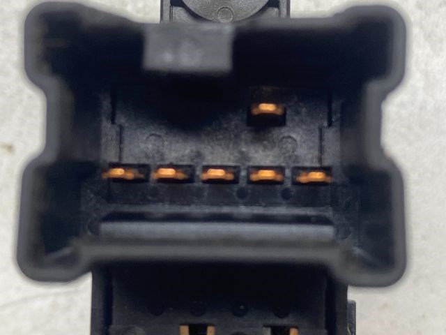 NISSAN NOTE Bal hátsó Ablakemelő Kapcsoló 4. kép