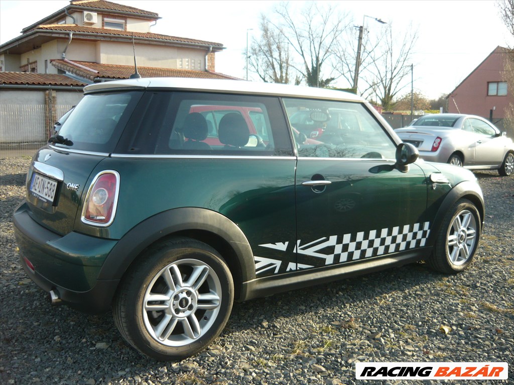 Eladó Mini One (1397 cm³, 95 PS) 3. kép