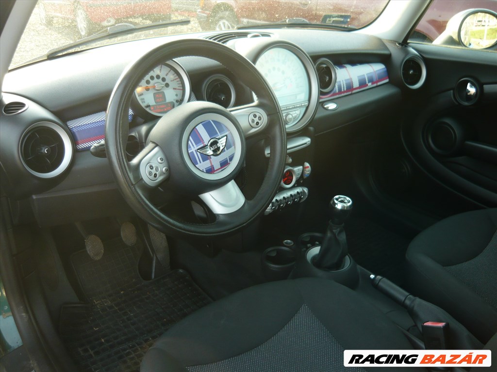 Eladó Mini One (1397 cm³, 95 PS) 5. kép