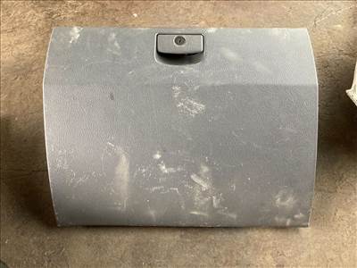 KIA SORENTO I JC Kesztyűtartó (12190) 84830-3E000