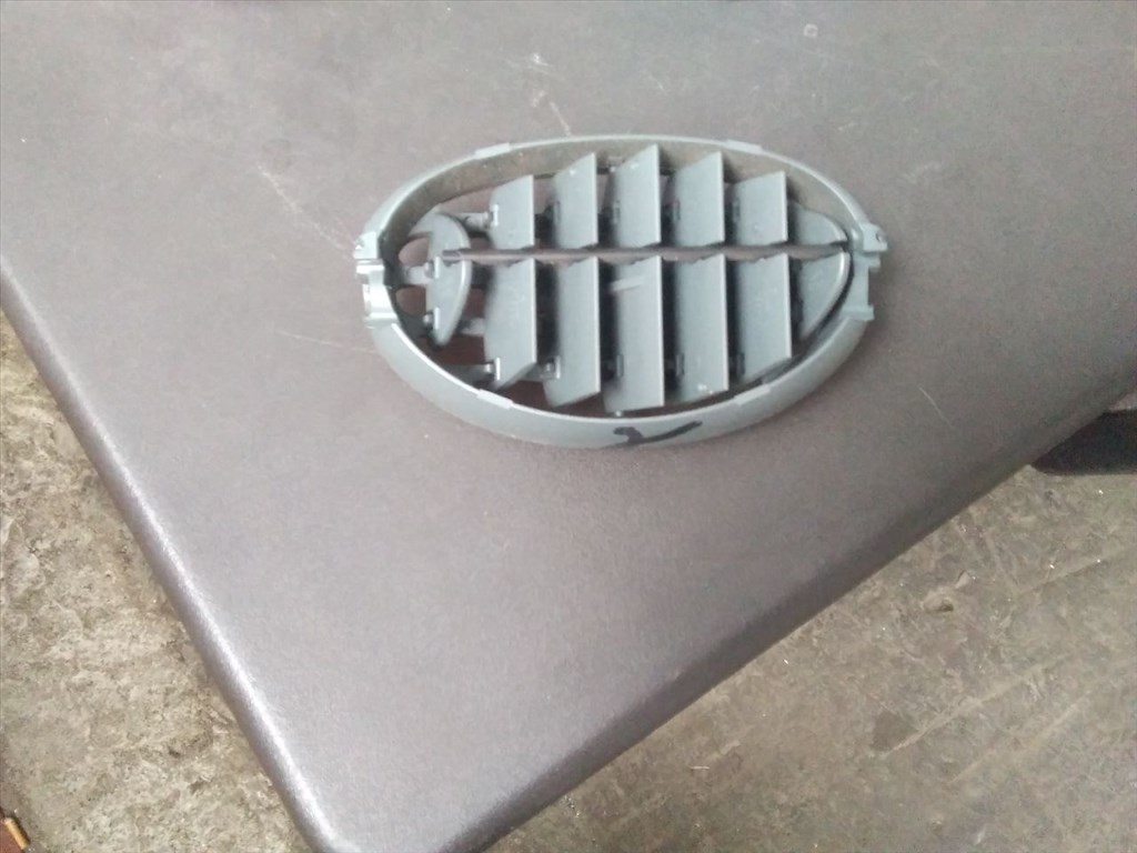 RENAULT MEGANE Scenic JA0/1_ Jobb Szellőző (10146) 223296 1. kép