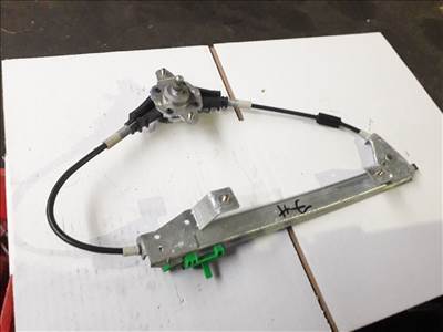 FIAT PUNTO 188 Jobb hátsó Ablakemelő Szerkezet (Mechanikus) (13685)