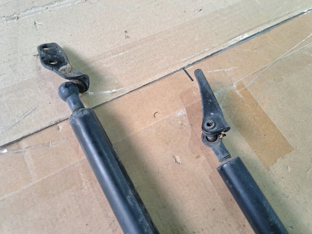 HONDA JAZZ II GD Gázrugós Kitámasztó Teleszkóp Pár Csomagtérajtó (35619) 1K26 1K23 2. kép