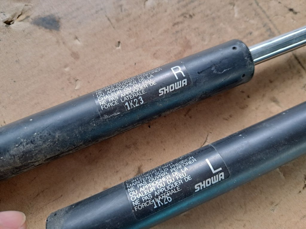 HONDA JAZZ II GD Gázrugós Kitámasztó Teleszkóp Pár Csomagtérajtó (35619) 1K26 1K23 3. kép