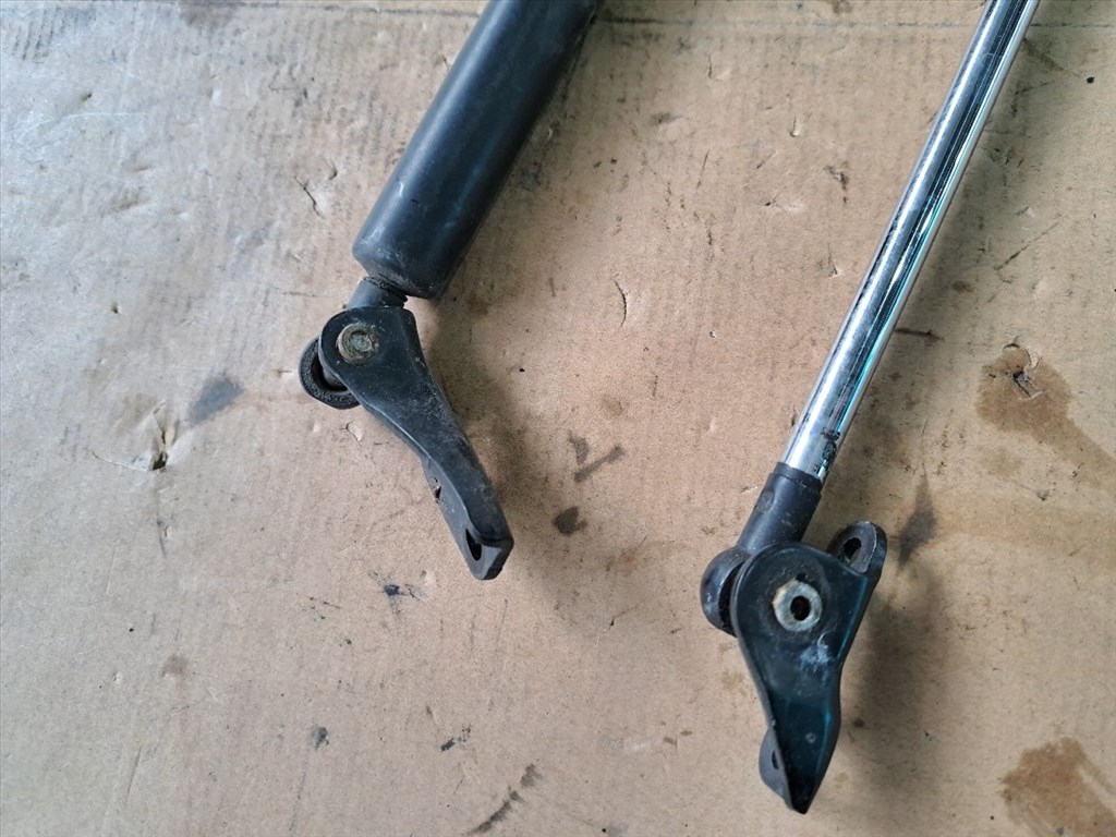 HONDA JAZZ II GD Gázrugós Kitámasztó Teleszkóp Pár Csomagtérajtó (35619) 1K26 1K23 5. kép