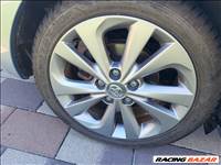 Toyota Auris II 5x114.3 lyukosztású ,gyári alufelni, 225/45 R17 téligumi