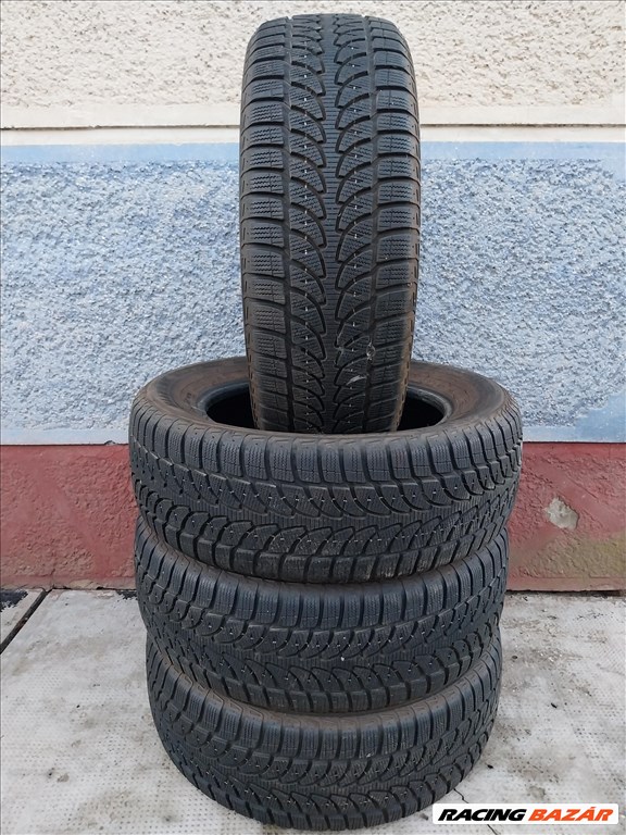 235/60 R18 Bridgestone Blizzak LM--80-EVO Téli gumi 1. kép