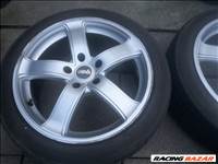  5x120 lyukosztású 18" BMW alufelni, rajta 225/45 Dunlop nyári gumi 