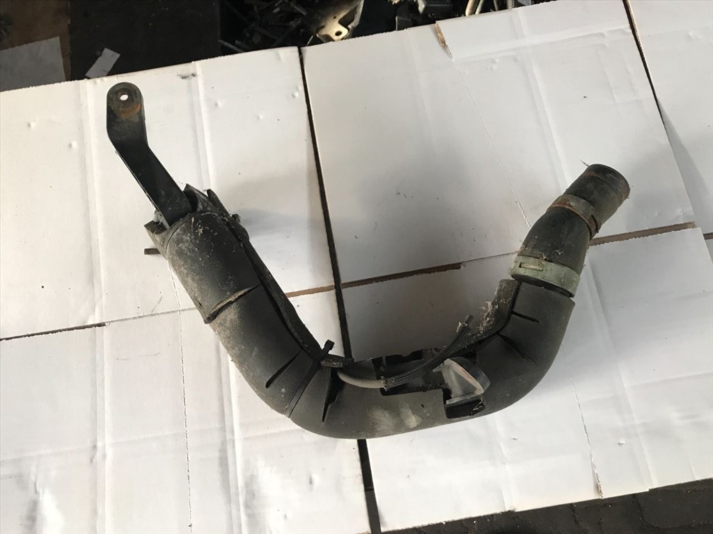 TOYOTA AVENSIS _T22_ Turbócső (36064) 8FLT, 2C-TE 2. kép