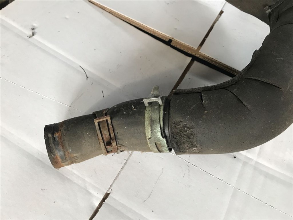 TOYOTA AVENSIS _T22_ Turbócső (36064) 8FLT, 2C-TE 4. kép