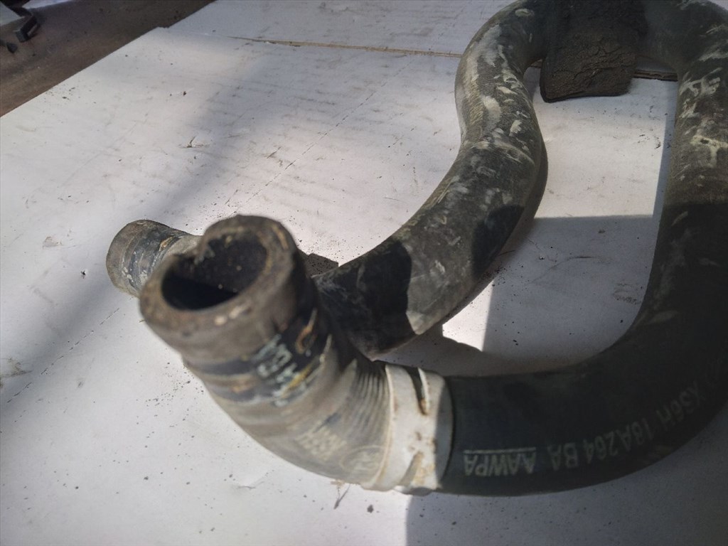 FORD KA I RB_ Vízcső (38387) SX6H18A264BAAWPA 4. kép