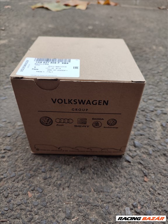 Volkswagen Golf V Variant 1.6 csomagtér ajtó zár  1k6827505f 1. kép