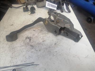 HONDA STREAM RN Kuplung Pedál (10150)