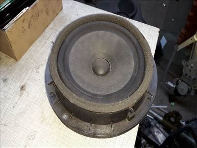 SUZUKI SWIFT III MZ, EZ Hangszóró (Pozíciófüggetlen) (12416)