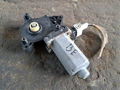 RENAULT ESPACE III JE0_ Bal első Ablakemelő Motor (33754) 0130824631