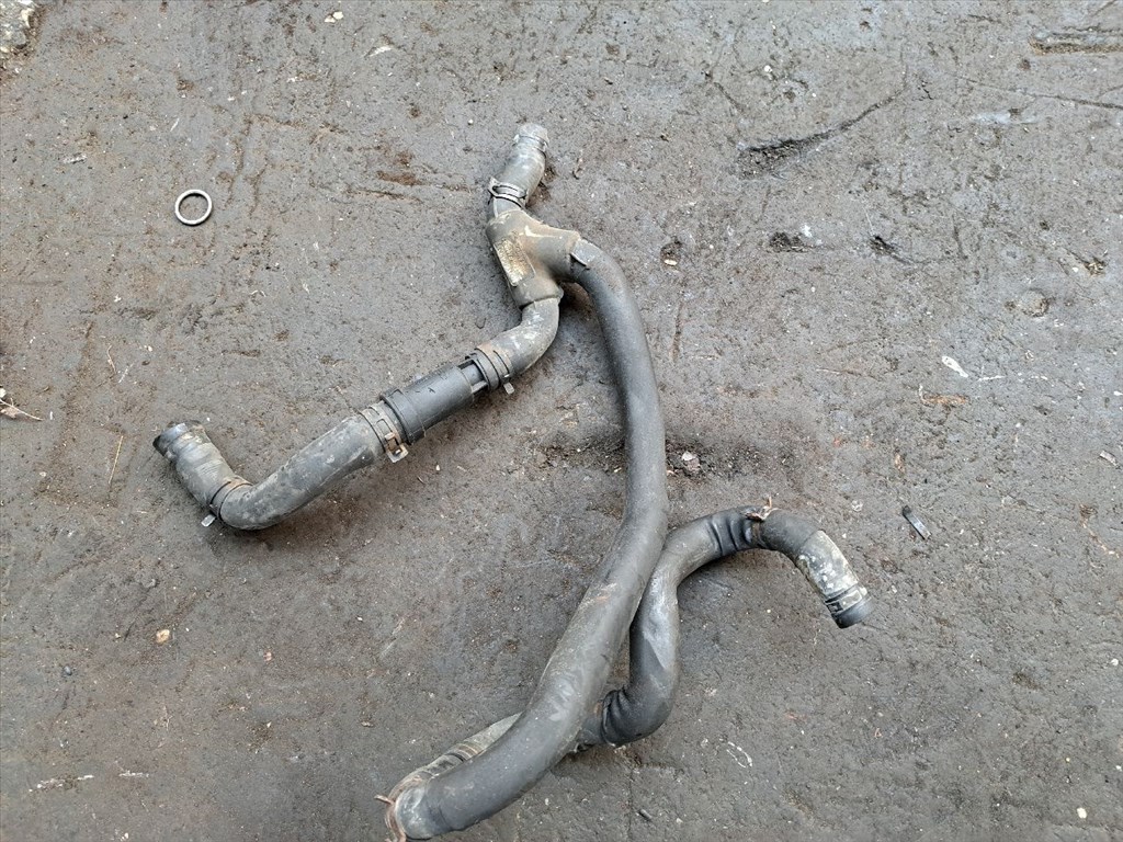 FORD MONDEO III Kombi BWY Vízcső (37681) XS7H-18495-EA P8D3A, 4871-18C439-BA, 4S71-18C553-RB 1. kép