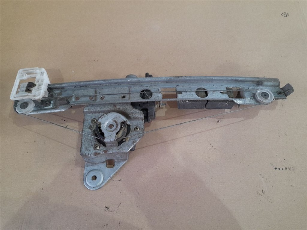 RENAULT MEGANE II BM0/1_, CM0/1_ Bal hátsó Ablakemelő Szerkezet (Elektromos) (41917) 190011762 1. kép