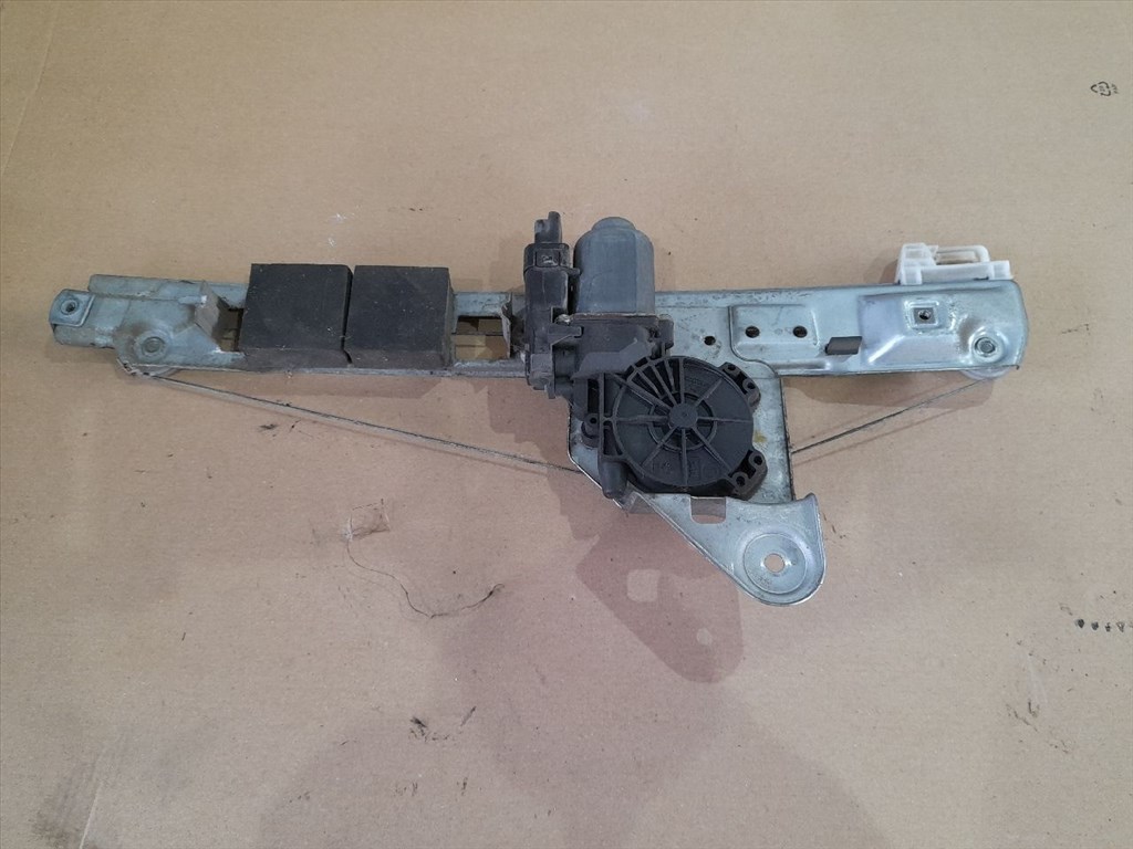 RENAULT MEGANE II BM0/1_, CM0/1_ Bal hátsó Ablakemelő Szerkezet (Elektromos) (41917) 190011762 2. kép
