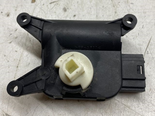 VW GOLF PLUS Fűtés Állító Motor 2. kép