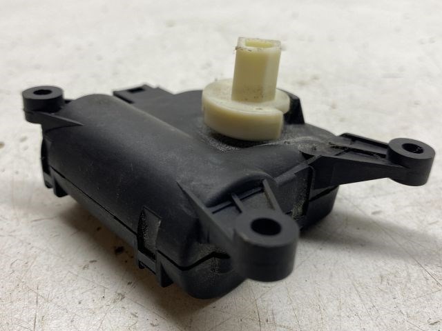 VW GOLF PLUS Fűtés Állító Motor 6. kép