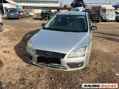 Ford Focus Mk2 1.6 benzin bontott alkatrészei