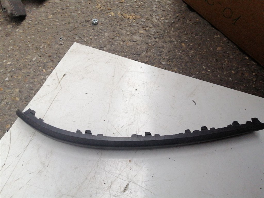 OPEL CORSA C F08, F68 Bal első Lökhárító Díszléc (08763) 13120849 2. kép