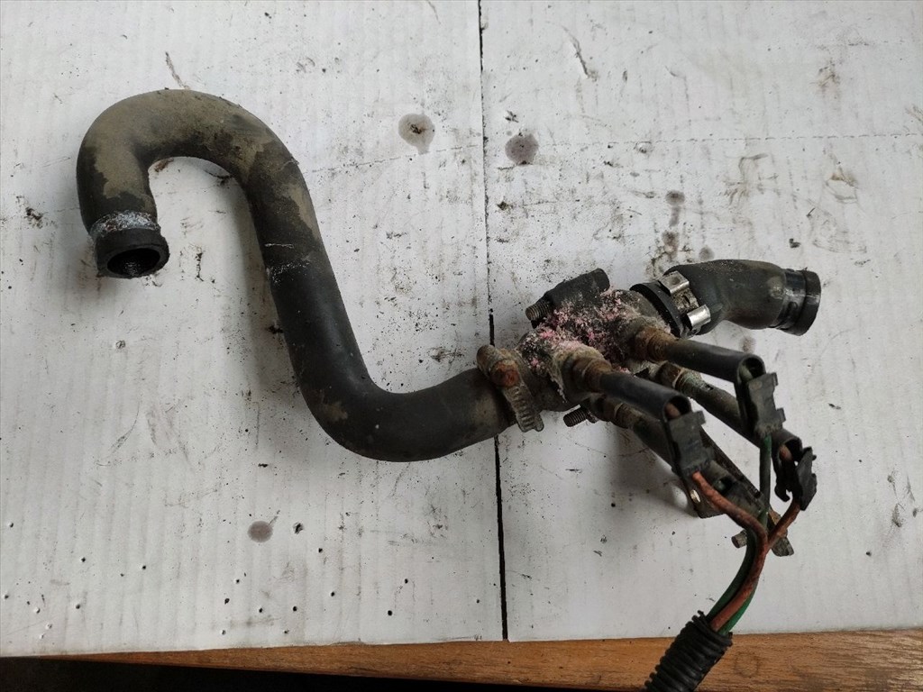 RENAULT ESPACE III JE0_ Vízcső (33495) 1. kép