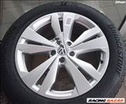  5x112 lyukosztású 19" új alufelni, rajta 235/55 új Bridgestone téli gumi gumi 