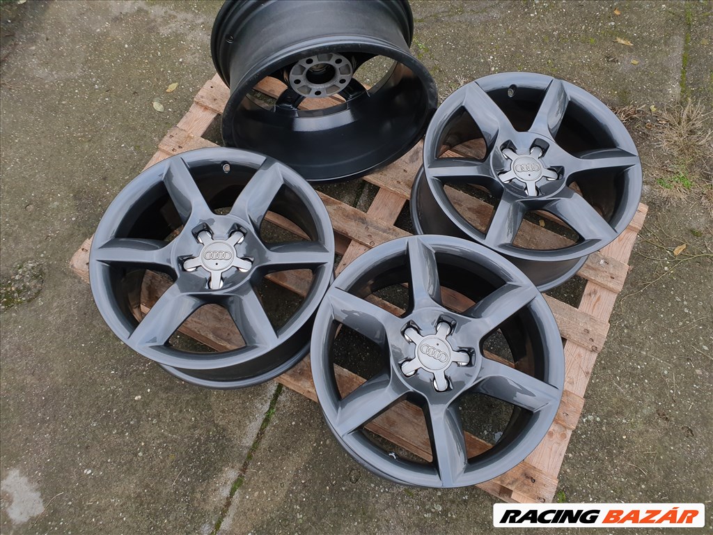 17" 5x112 Audi A5 - A7 5. kép