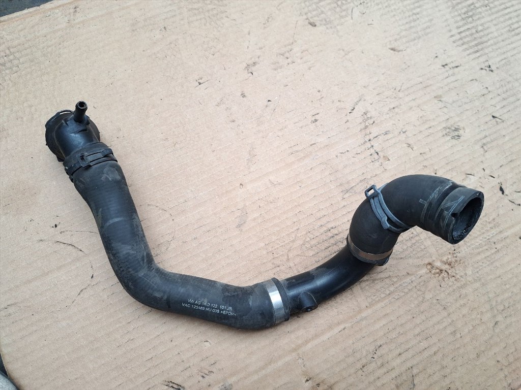 VW GOLF VI 5K1 Vízhűtő Cső Felső (47531) 1K0122101JR 2. kép