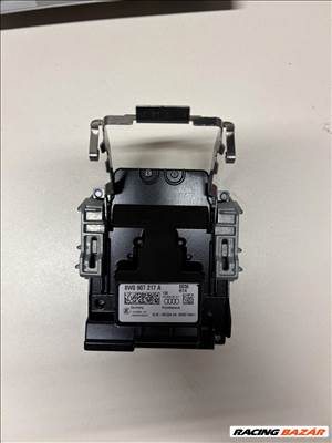Audi A4 (B9 - 8W) kamera  8w907217a