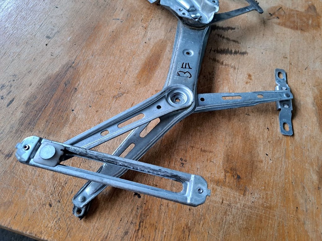 OPEL ZAFIRA A F75_ Bal első Ablakemelő Szerkezet (Elektromos) (34055) 90579571 4. kép