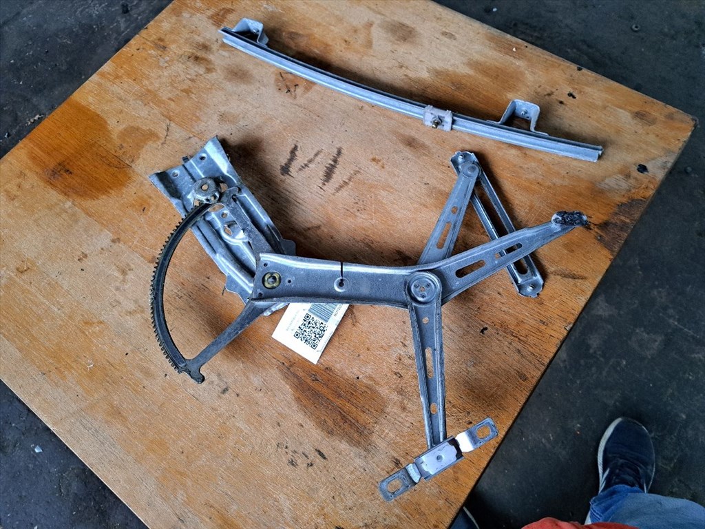 OPEL ZAFIRA A F75_ Bal első Ablakemelő Szerkezet (Elektromos) (34055) 90579571 5. kép