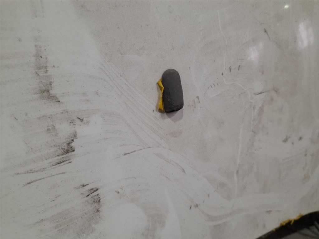 FORD MONDEO III B5Y Motorháztető (41922) 3. kép