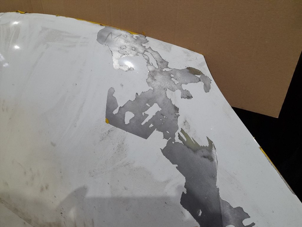 FORD MONDEO III B5Y Motorháztető (41922) 4. kép