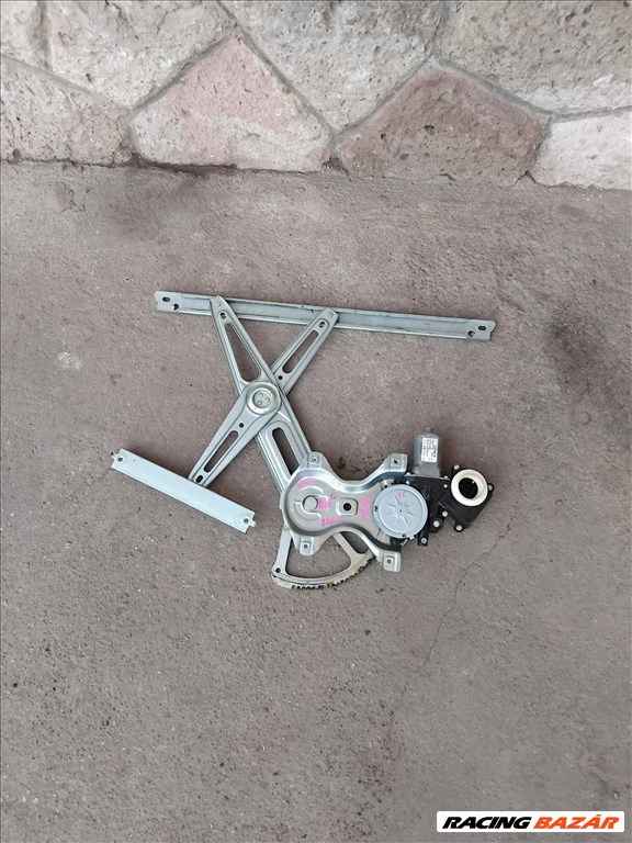 Toyota Yaris (XP130/XP150) Bal első ablakemelő szerkezet motorral 2502 toy595w 2. kép