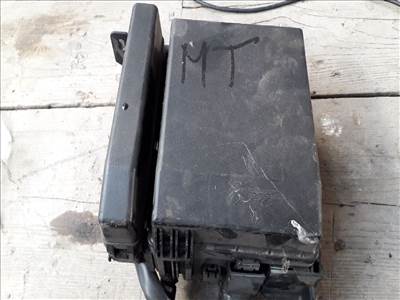 MITSUBISHI LANCER Kombi CS_W Biztosítéktábla Motortér (12424) 31029-2048