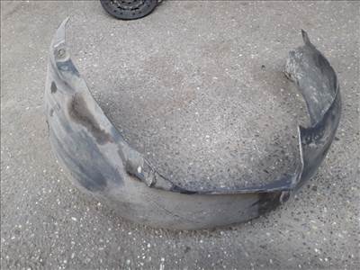 VW POLO 6N2 Bal első Dobbetét (Kerékjárati, Műanyag) (13536)