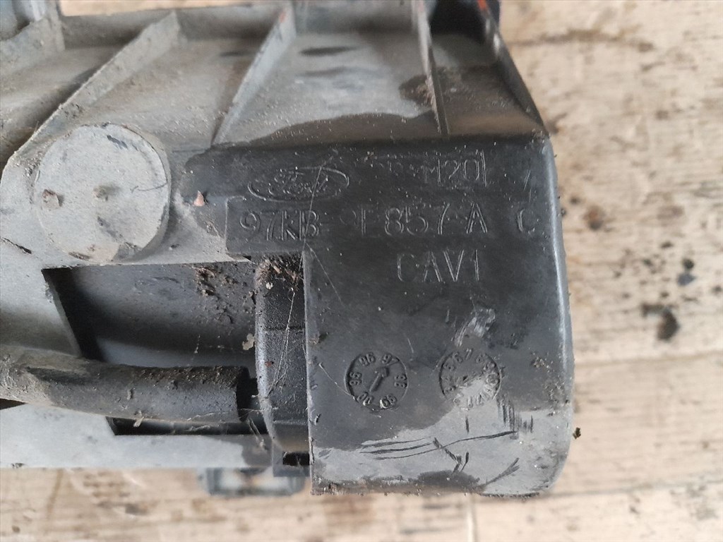 FORD KA I RB_ Üzemanyagszűrő Ház (48095) 3. kép