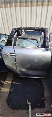 Kia Sorento (UM) Jobb hátsó ajtó 