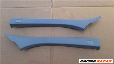 Opel Astra H A oszlop borítás